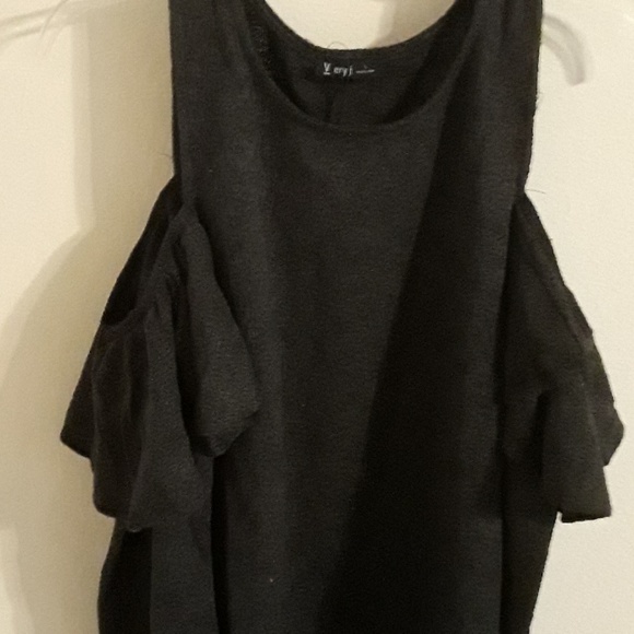 New With Tags Very J Women Top - Picture 4 of 6